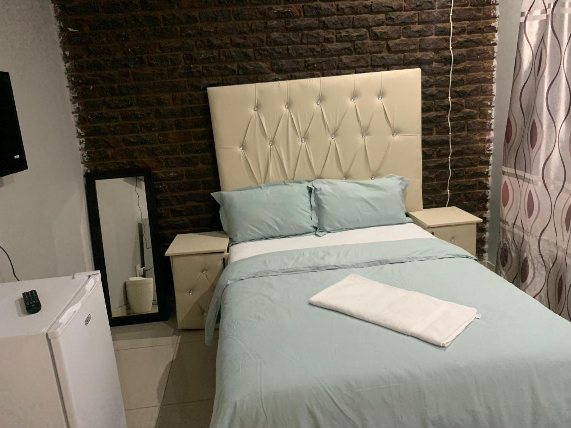 Reitz Guest House Mafikeng Dış mekan fotoğraf